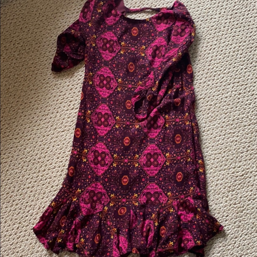 Evereve dress.